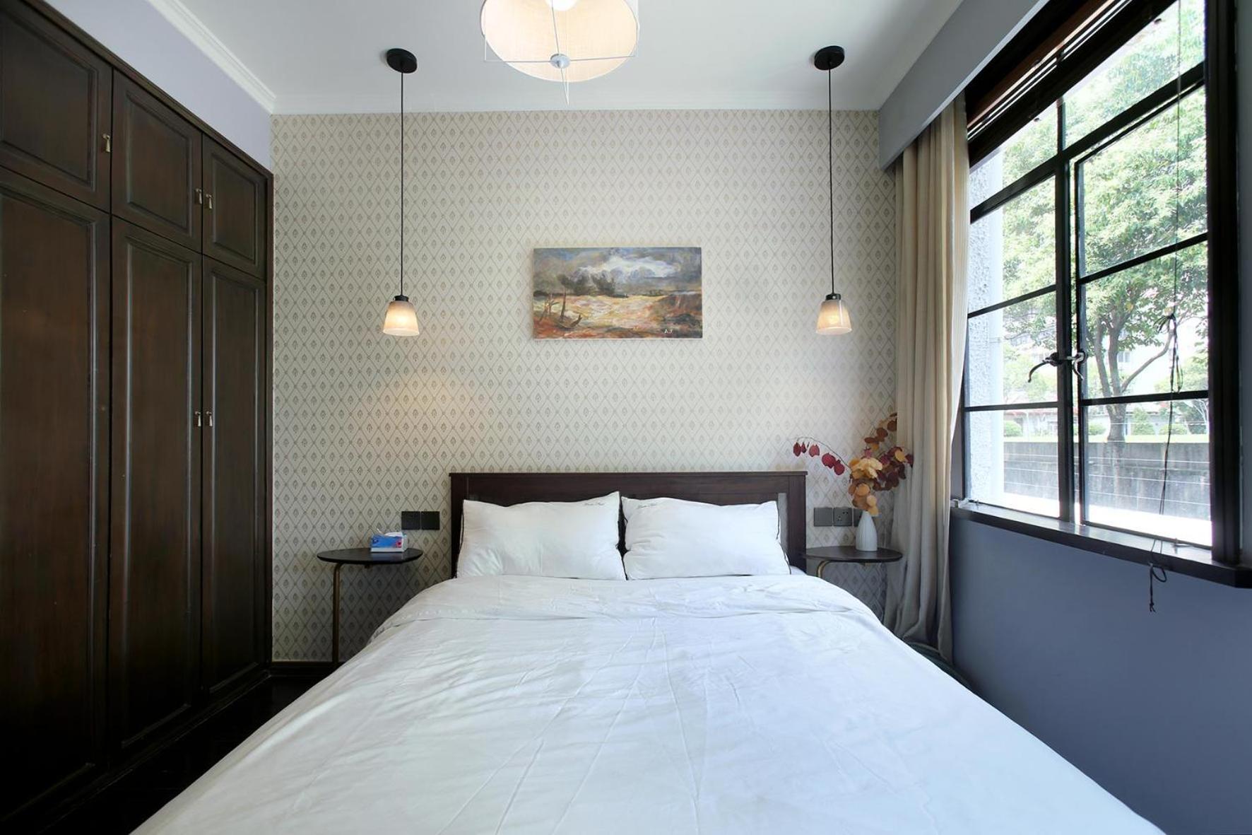 Shanghai Downtown Hills Boutique Guesthouse - Near Metro Line 7, Exit 3, Changping Road Rom bilde
