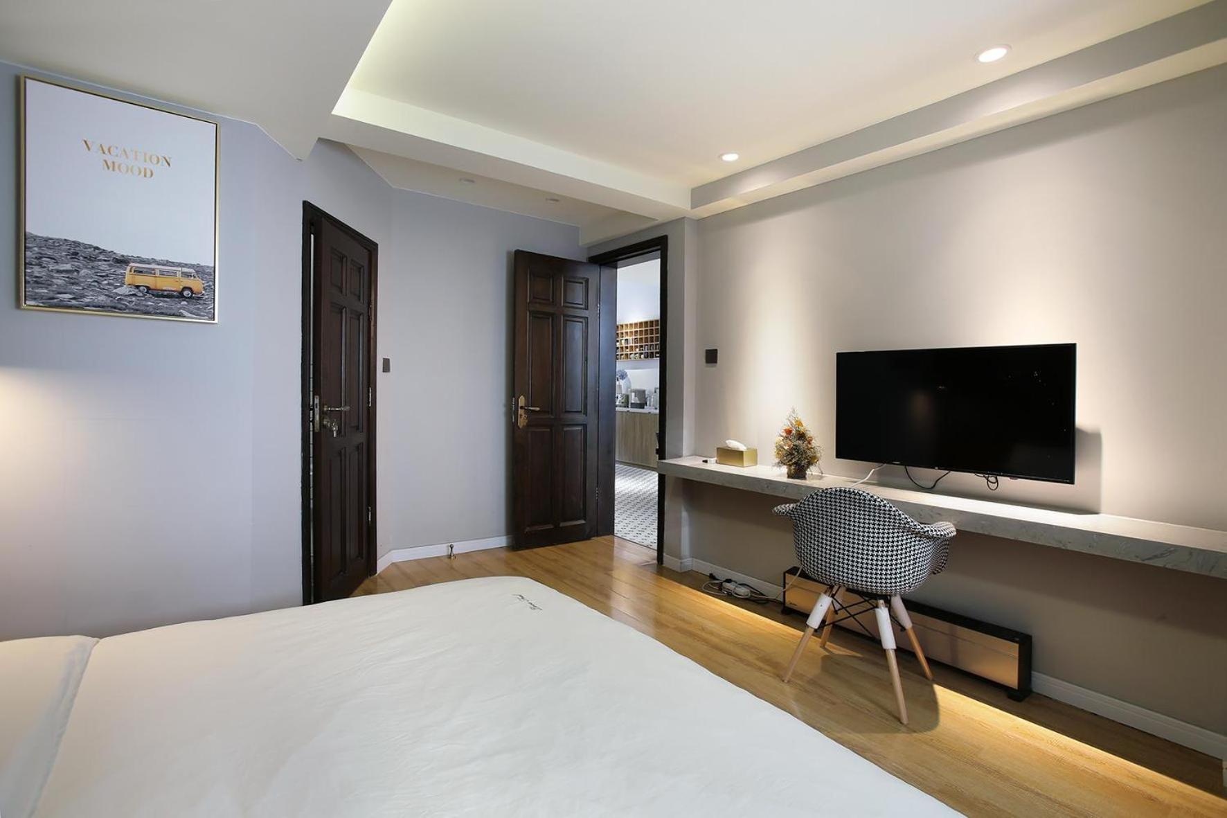 Shanghai Downtown Hills Boutique Guesthouse - Near Metro Line 7, Exit 3, Changping Road Rom bilde