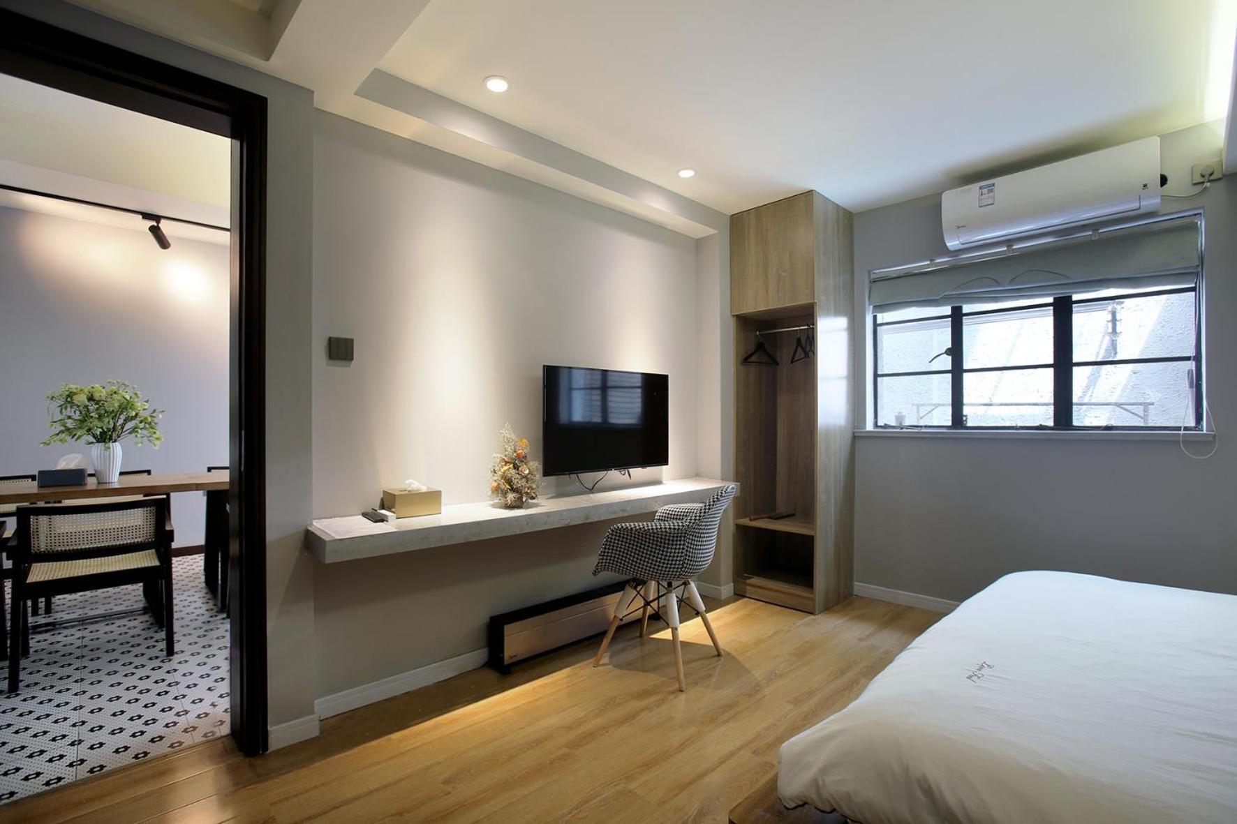 Shanghai Downtown Hills Boutique Guesthouse - Near Metro Line 7, Exit 3, Changping Road Rom bilde
