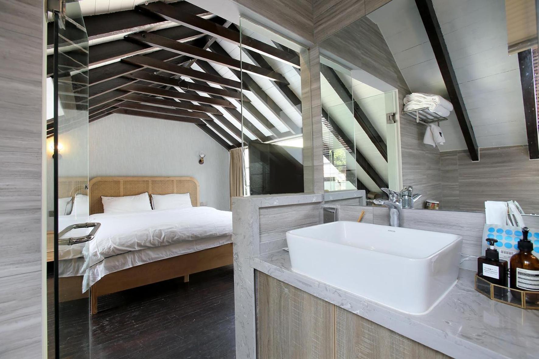 Shanghai Downtown Hills Boutique Guesthouse - Near Metro Line 7, Exit 3, Changping Road Rom bilde