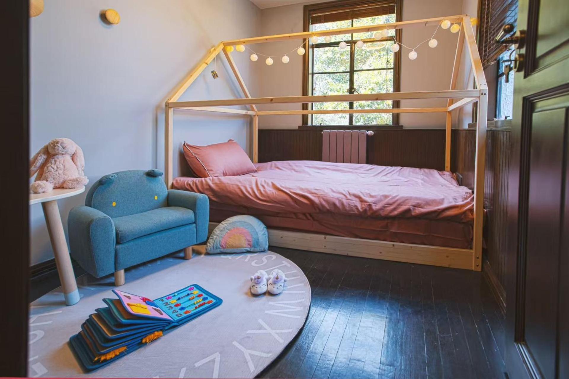 Shanghai Downtown Hills Boutique Guesthouse - Near Metro Line 7, Exit 3, Changping Road Eksteriør bilde