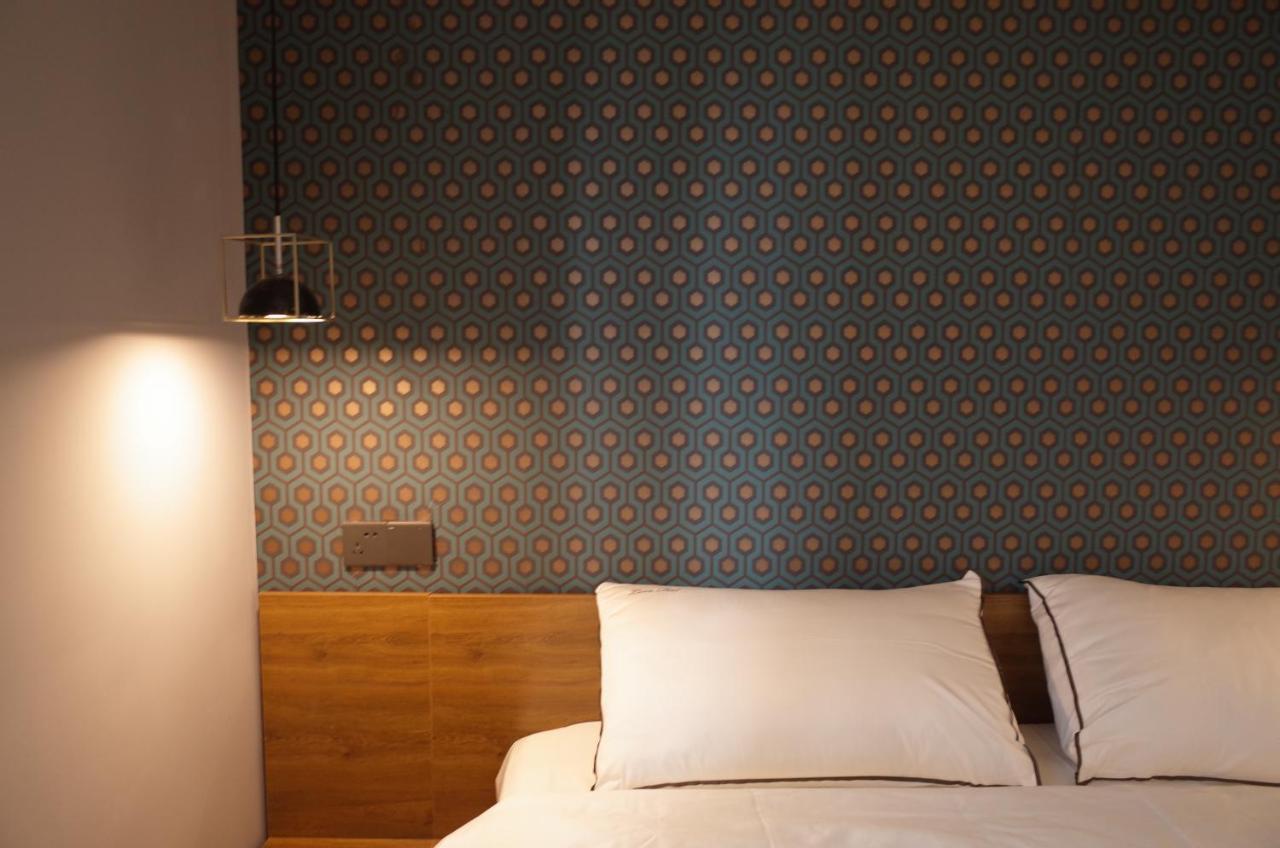 Shanghai Downtown Hills Boutique Guesthouse - Near Metro Line 7, Exit 3, Changping Road Eksteriør bilde